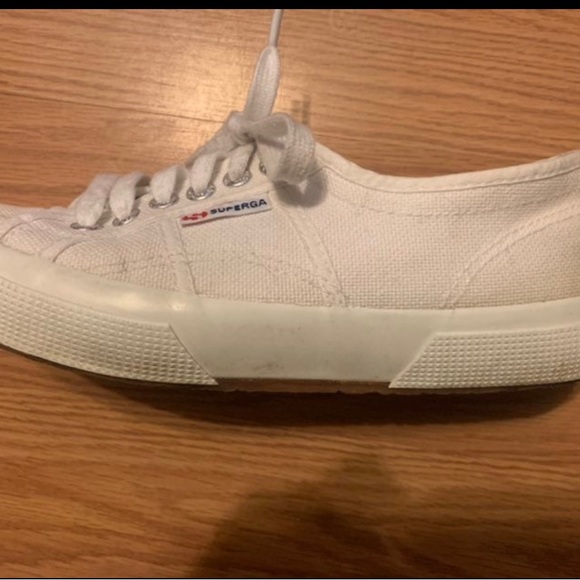 Women’s SUPERGA Tennis Shoes Size 8 1/2 - Picture 6 of 10
